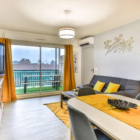 En Born Avec Balcon Pour 4 Personnes *