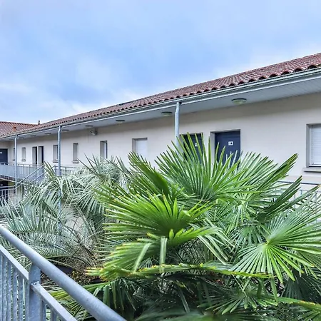 Apartment En Born Avec Balcon Pour 4 Personnes *