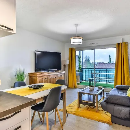 Апартаменты En Born Avec Balcon Pour 4 Personnes Паранти-ан-Борн