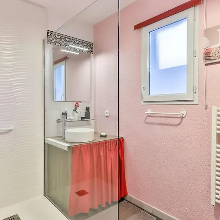 En Born Avec Balcon Pour 4 Personnes